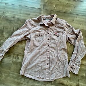 Men's Cinch Button-Up Shirt with Red Snaps